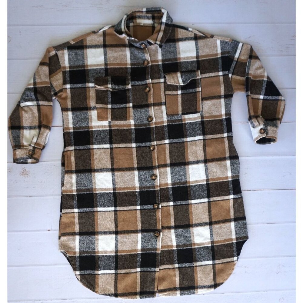 Women’s Long Sleeve Plaid Shirt Jacket - Size L - Picture 2 of 6